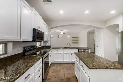 1262 E Indigo St, Gilbert, AZ 85298 photo 12