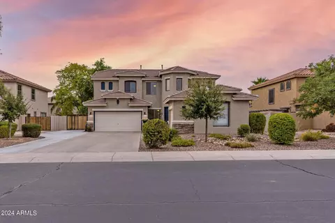 1262 E Indigo St, Gilbert, AZ 85298 photo 2