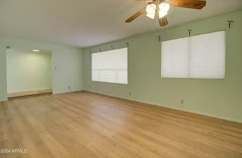 Living - 1385 S Monterey Dr, Globe, AZ 85501 photo 5 of 8