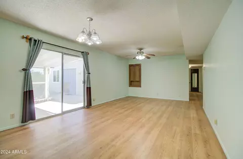 Living - 1385 S Monterey Dr, Globe, AZ 85501 photo 8 of 8