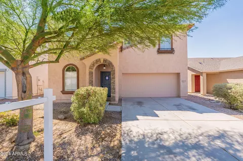 4911 E Meadow Creek Way, San Tan Valley, AZ 85140