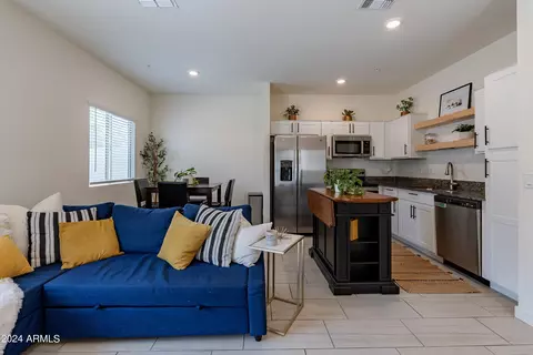 2157 W Harmont Dr, Phoenix, AZ 85021 photo 4