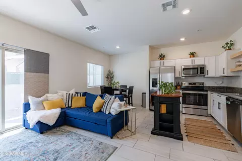 2157 W Harmont Dr, Phoenix, AZ 85021