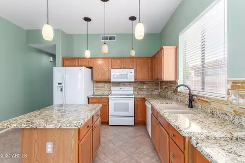 769 W Citrus Way, Chandler, AZ 85248