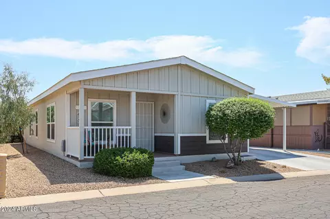 6960 W Peoria Ave #17, Peoria, AZ 85345