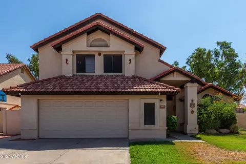 3817 N Aspen Dr, Avondale, AZ 85392
