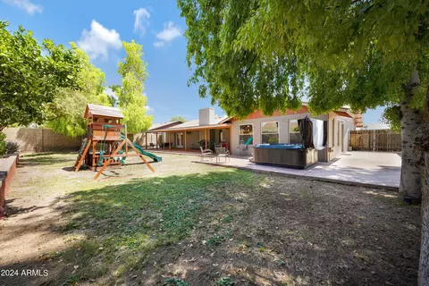 1026 E Renee Dr, Phoenix, AZ 85024