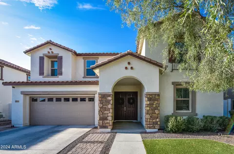2818 E Presidio St, Mesa, AZ 85213