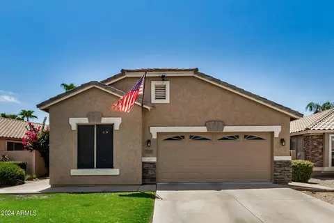 1137 E Brooks St, Gilbert, AZ 85296