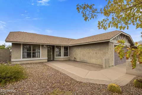 5120 E Salinas St, Phoenix, AZ 85044 photo 3