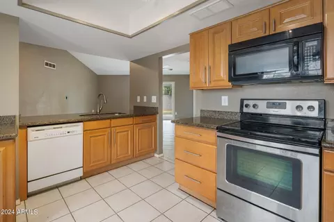 5120 E Salinas St, Phoenix, AZ 85044 photo 7