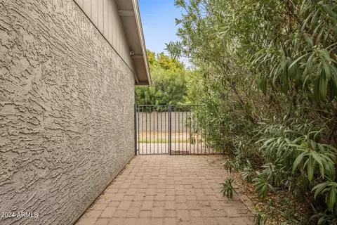 5120 E Salinas St, Phoenix, AZ 85044 photo 27