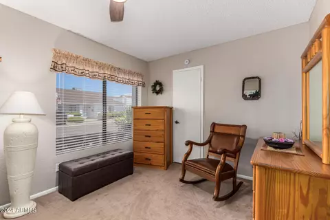 3235 E Taro Ln, Phoenix, AZ 85050 photo 11