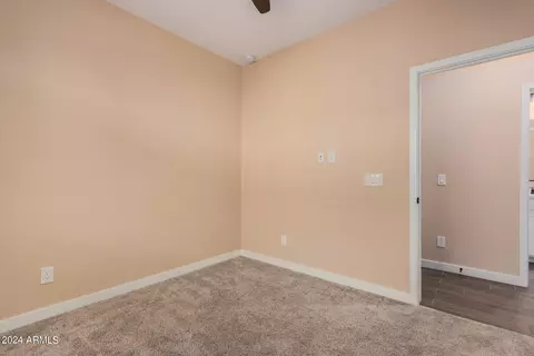 2767 E Tonto Ln, Phoenix, AZ 85050 photo 24