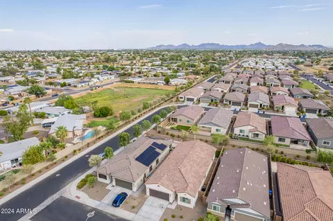 2767 E Tonto Ln, Phoenix, AZ 85050 photo 51