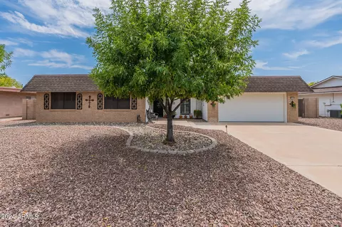 10113 W Burns Dr, Sun City, AZ 85351
