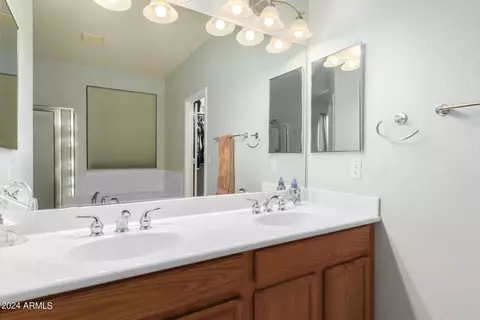 4190 E Sidewinder Ct, Gilbert, AZ 85297 photo 28