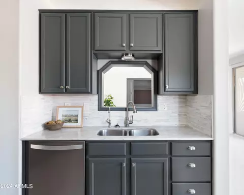 3238 E Irwin --, Mesa, AZ 85204 photo 9