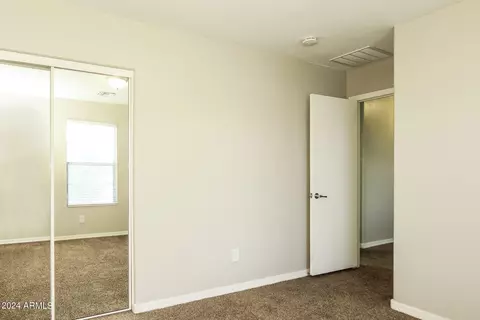 1214 E Sunland Ave, Phoenix, AZ 85040 photo 17