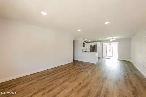 1601 W Eugie Ave, Phoenix, AZ 85029 photo 4