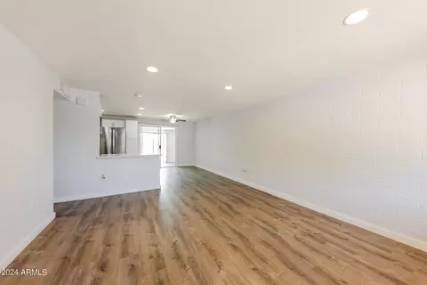 1601 W Eugie Ave, Phoenix, AZ 85029 photo 3