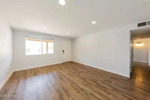 1601 W Eugie Ave, Phoenix, AZ 85029 photo 5
