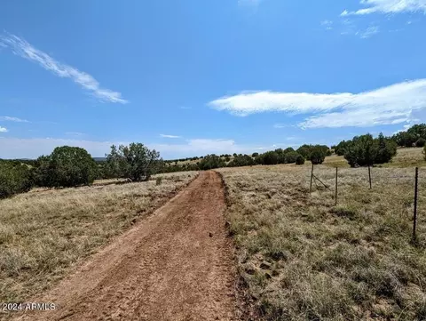 1111 Mile High Rd #-, Ash Fork, AZ 86320 photo 16