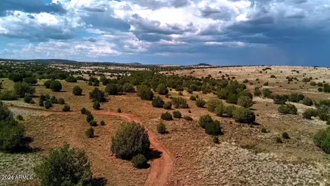 1111 Mile High Rd #-, Ash Fork, AZ 86320 photo 11