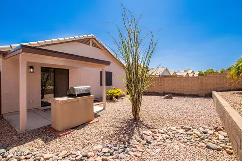 2126 E Robin Ln, Phoenix, AZ 85024 photo 31