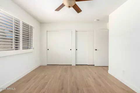 2126 E Robin Ln, Phoenix, AZ 85024 photo 19