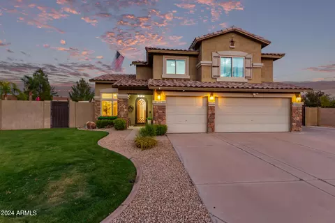 Exterior - 1111 N 93rd Pl, Mesa, AZ 85207 photo 2 of 36