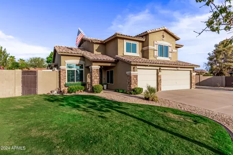 Exterior - 1111 N 93rd Pl, Mesa, AZ 85207 photo 10 of 36