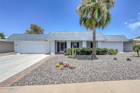 11122 W Jacaranda Dr, Sun City, AZ 85373