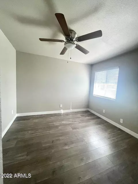 4751 E Belleview St, Phoenix, AZ 85008 photo 7