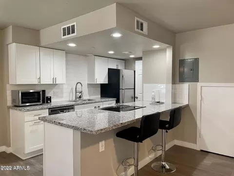 4751 E Belleview St, Phoenix, AZ 85008 photo 2