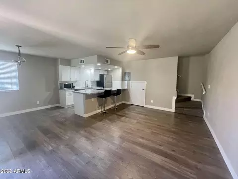 4751 E Belleview St, Phoenix, AZ 85008 photo 3
