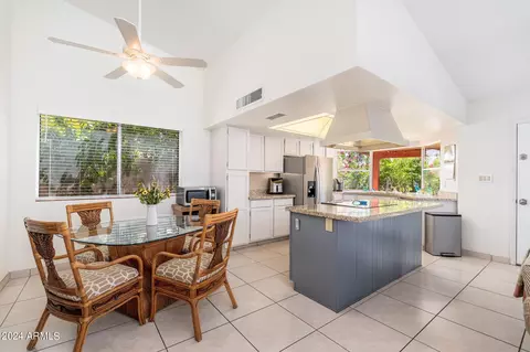 4725 E Grandview Rd, Phoenix, AZ 85032 photo 9