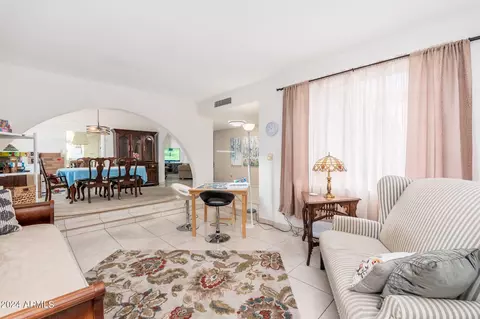 4725 E Grandview Rd, Phoenix, AZ 85032 photo 8