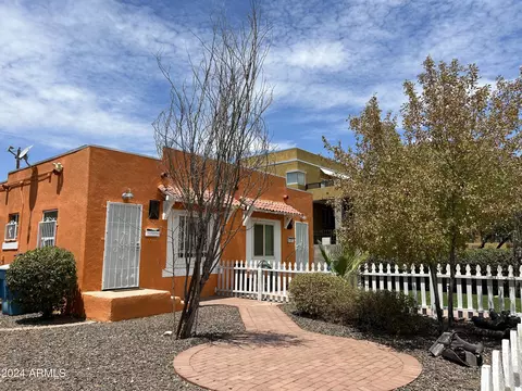 618 N 9th Ave, Phoenix, AZ 85007