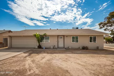 4812 N 77th Dr, Phoenix, AZ 85033 photo 2