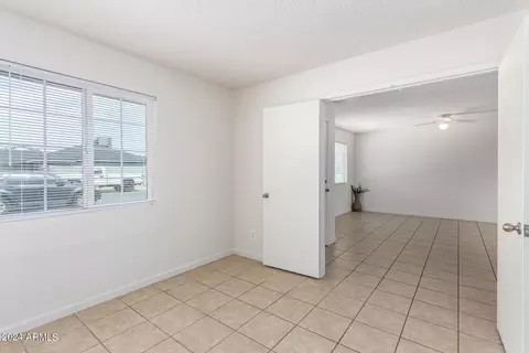 4812 N 77th Dr, Phoenix, AZ 85033 photo 24