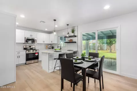 16048 N 30th Dr, Phoenix, AZ 85053 photo 9