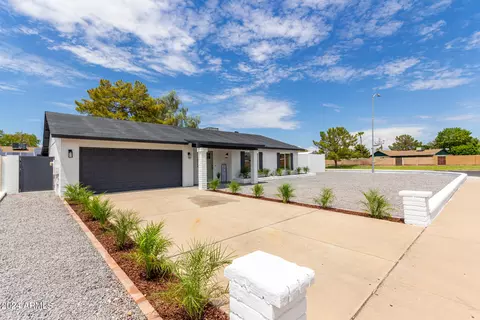 16048 N 30th Dr, Phoenix, AZ 85053 photo 2