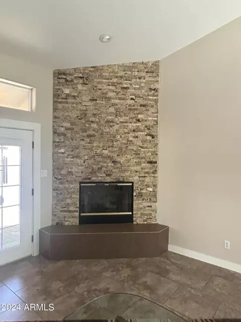 1124 E Rose Ln #11, Phoenix, AZ 85014 photo 22