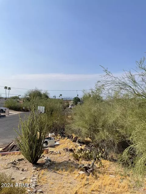 8809 S 17th St #76, Phoenix, AZ 85042