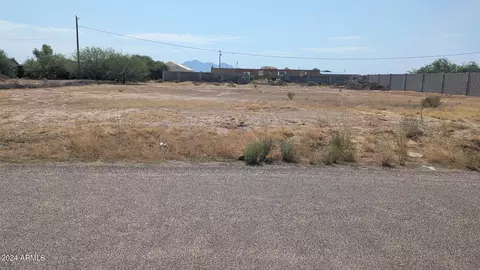 3915 N Hohokam Dr N #24, Eloy, AZ 85131