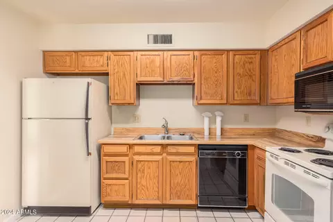 1830 E Intrepid Ave, Mesa, AZ 85204 photo 10