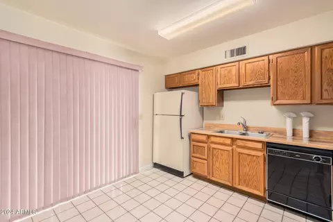 1830 E Intrepid Ave, Mesa, AZ 85204 photo 9