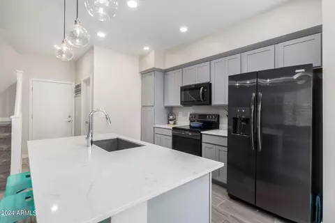 1825 E Frye Rd #103, Gilbert, AZ 85295 photo 3