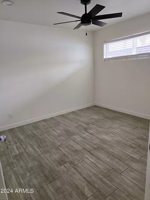 4912 E Holly St, Phoenix, AZ 85008 photo 13